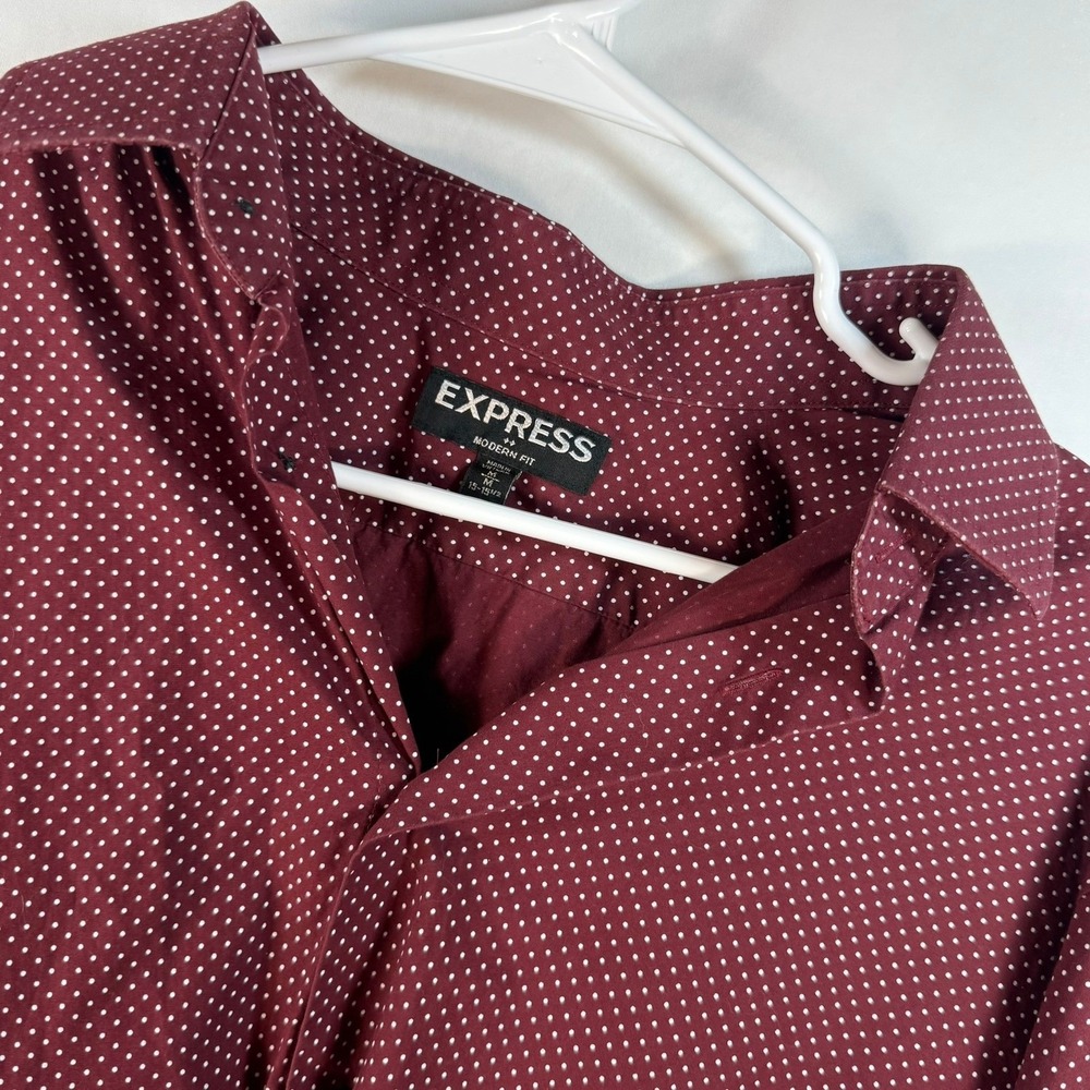 Express Modern Fit Mens Burgundy Polka Dot Long Sleeve Button Down Shirt Medium